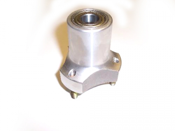 Gillard Front Wheel Hub (70mm)